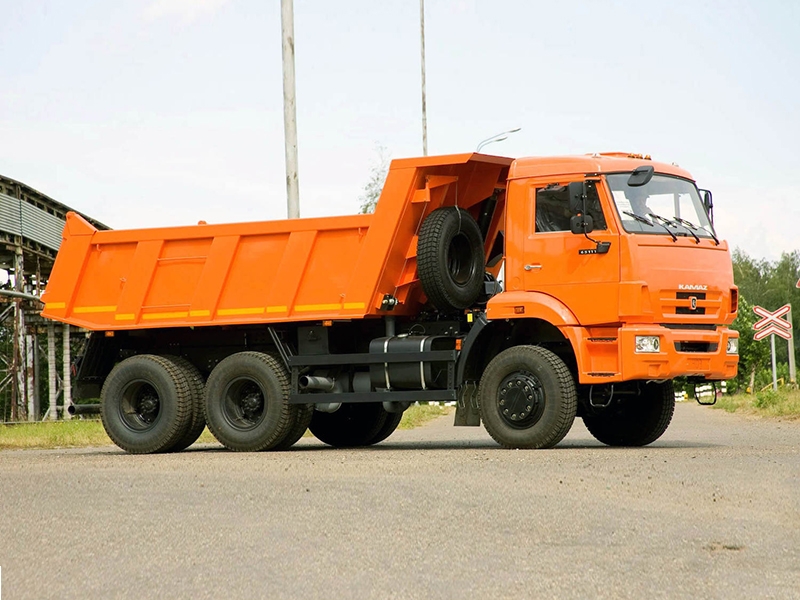 Самосвал KAMAZ-65111